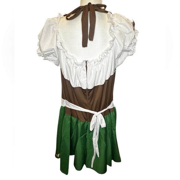 Wonderland Costumes Women’s Oktoberfest Costume plus‎ Size 1X New or 2X - Picture 4 of 14